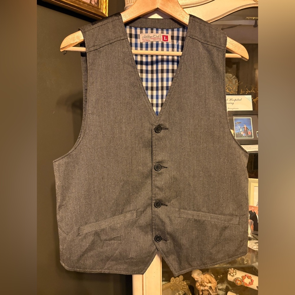 Sovereign Code Gray Button-Up Vest